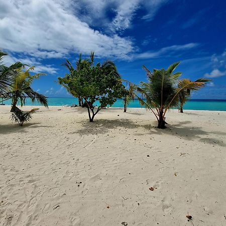 Dravida Hotel Maamigili Island Bagian luar foto